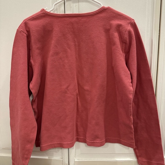 Women’s Woolrich basic top!🩷 - Picture 2 of 5
